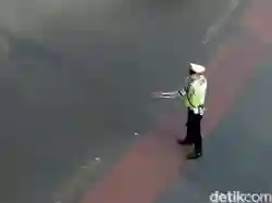 Lagi, 5 Travel Ilegal di Pandeglang Tertangkap dalam Razia Polisi